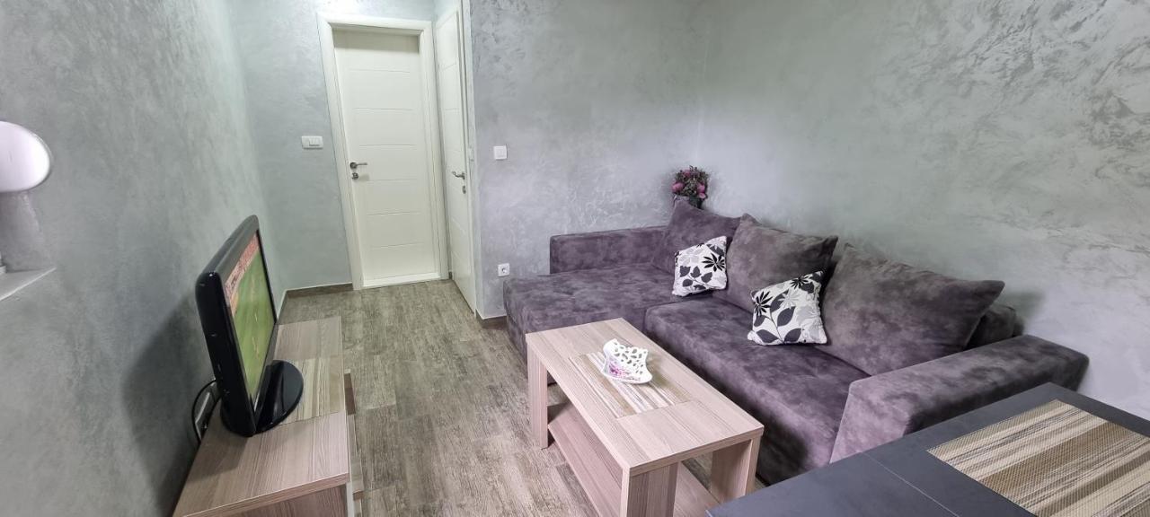 Amarok Apartment Bar Exterior photo
