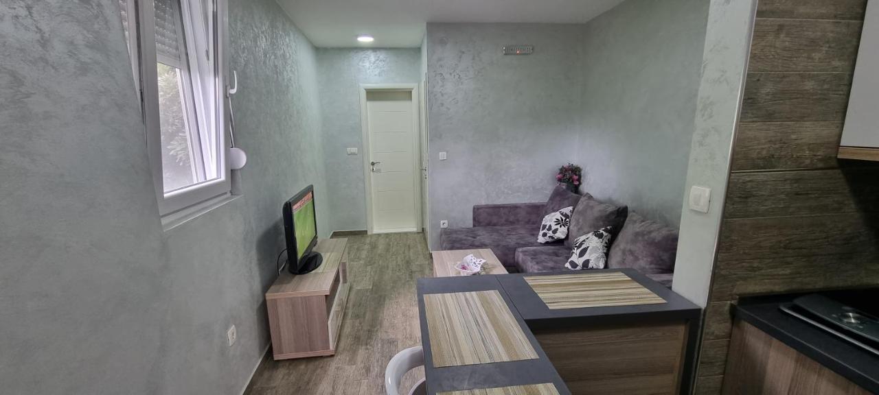 Amarok Apartment Bar Exterior photo