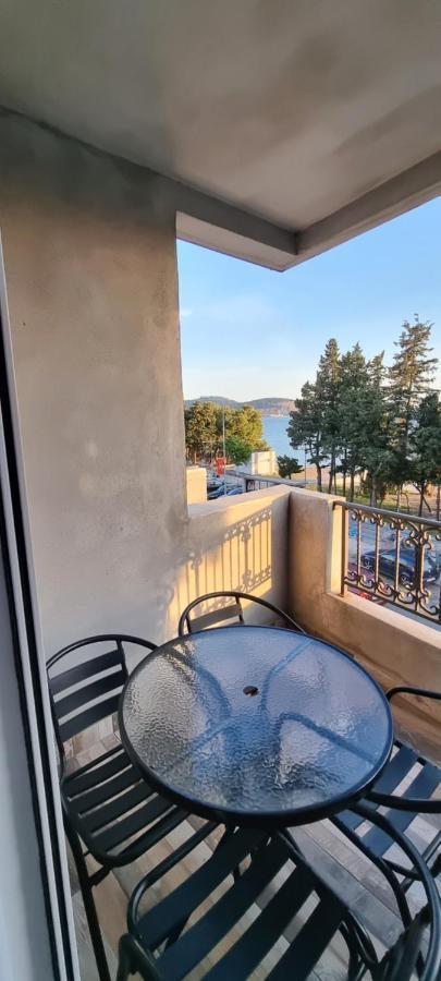 Amarok Apartment Bar Exterior photo